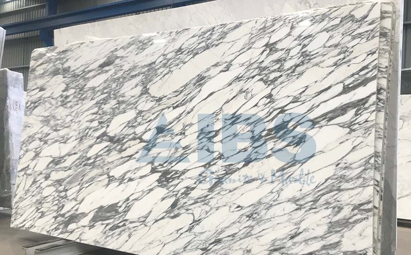 Arabescato White: Tấm đá trong bộ ảnh tham khảo của IBS