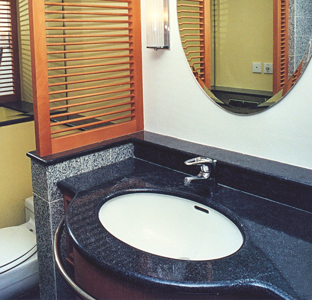 Sofitel Saigon Plaza 5